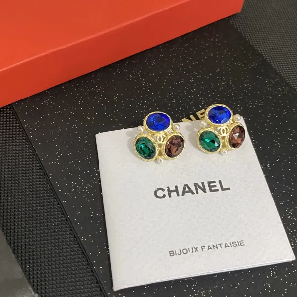 【CHANEL 】 シャネル ファッションスタイルのイヤリング 【CHANEL 】 シャネル ファッションスタイルのイヤリング