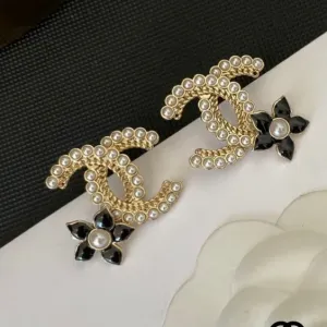 【CHANEL 】 シャネル   ファッションスタイルのイヤリング