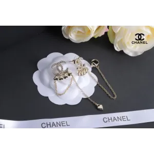 【CHANEL 】 シャネル   ファッションスタイルのイヤリング