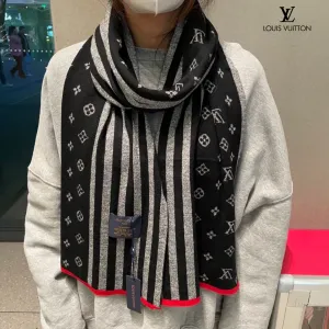 【LOUIS VUITTON   ルイヴィトン】スカーフ 180*32CM   241207