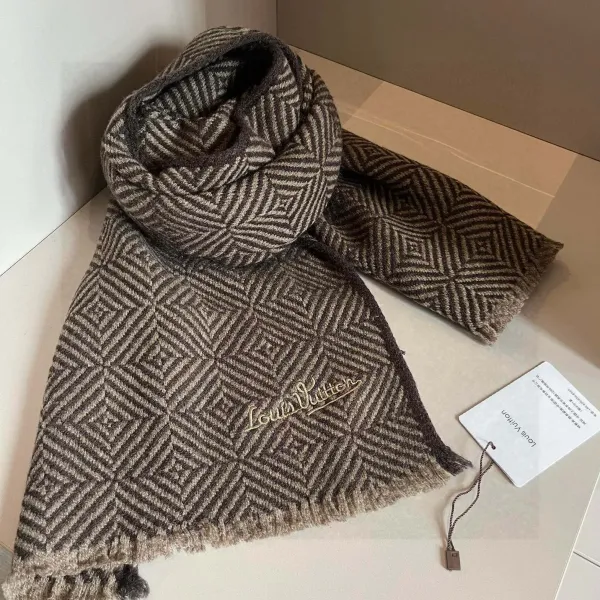 【LOUIS VUITTON ルイヴィトン】スカーフ 30*180CM 241207 【LOUIS VUITTON ルイヴィトン】スカーフ 30*180CM 241207