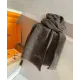 【LOUIS VUITTON ルイヴィトン】スカーフ 30*180CM 241207 【LOUIS VUITTON ルイヴィトン】スカーフ 30*180CM 241207