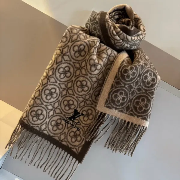 【LOUIS VUITTON ルイヴィトン】スカーフ 30*180CM 241207 【LOUIS VUITTON ルイヴィトン】スカーフ 30*180CM 241207