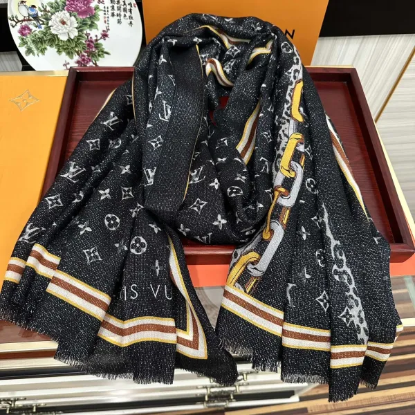 【LV LOUIS VUITTON ルイ·ヴィトン】 スカーフ 100*200cm 241107 【LV LOUIS VUITTON ルイ·ヴィトン】 スカーフ 100*200cm 241107