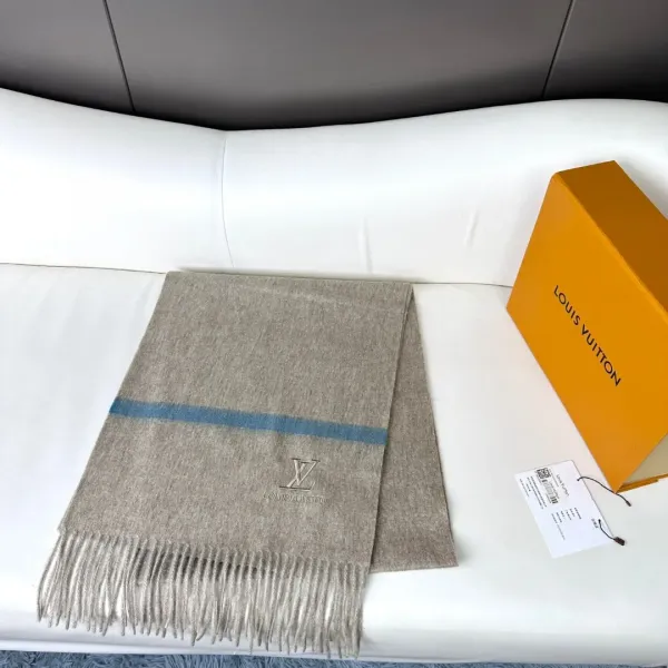 【LV LOUIS VUITTON ルイ·ヴィトン】 スカーフ 35*180cm 241107 【LV LOUIS VUITTON ルイ·ヴィトン】 スカーフ 35*180cm 241107