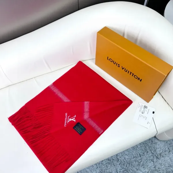 【LV LOUIS VUITTON ルイ·ヴィトン】 スカーフ 35*180cm 241107 【LV LOUIS VUITTON ルイ·ヴィトン】 スカーフ 35*180cm 241107