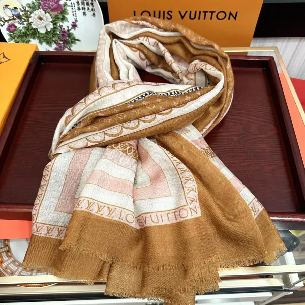 【LV LOUIS VUITTON ルイ·ヴィトン】 スカーフ 100*200cm 241107 【LV LOUIS VUITTON ルイ·ヴィトン】 スカーフ 100*200cm 241107