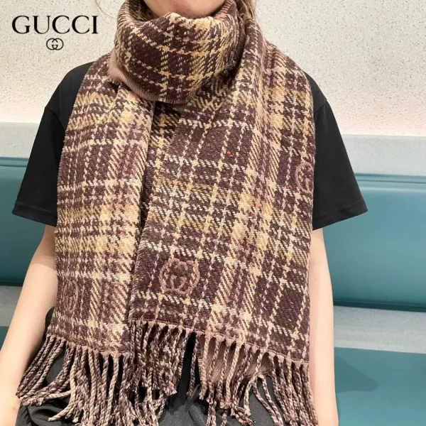 【GUCCI グッチ】スカーフ195*35CM 241209 【GUCCI グッチ】スカーフ195*35CM 241209