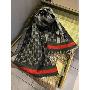 【GUCCI グッチ】スカーフ 32*210CM 241209 【GUCCI グッチ】スカーフ 32*210CM 241209