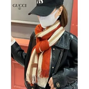 【GUCCI グッチ】スカーフ  30*180CM  241209