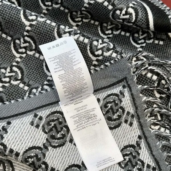 【GUCCI グッチ】スカーフ 33*195CM 241209 【GUCCI グッチ】スカーフ 33*195CM 241209