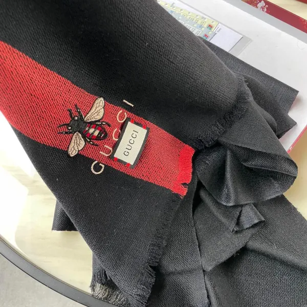 【GUCCI グッチ】スカーフ35*200CM 241108 【GUCCI グッチ】スカーフ35*200CM 241108