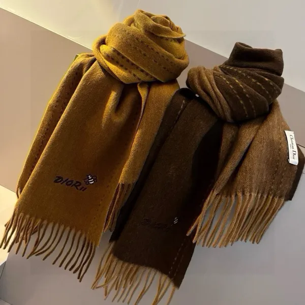 【DIOR ディオール 】スカーフ 32*180cm 241210 【DIOR ディオール 】スカーフ 32*180cm 241210
