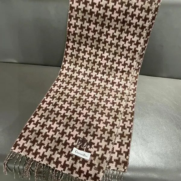 【DIOR ディオール 】スカーフ 70*200cm 241210 【DIOR ディオール 】スカーフ 70*200cm 241210