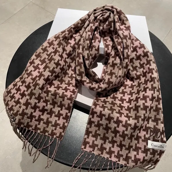 【DIOR ディオール 】スカーフ 70*200cm 241210 【DIOR ディオール 】スカーフ 70*200cm 241210