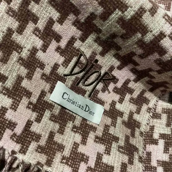 【DIOR ディオール 】スカーフ 70*200cm 241210 【DIOR ディオール 】スカーフ 70*200cm 241210