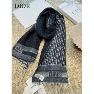 【DIOR  ディオール 】スカーフ  32*180cm  241210