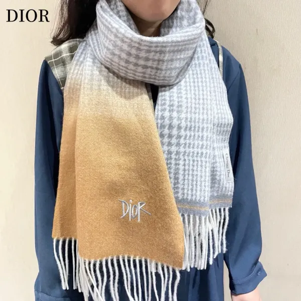 【DIOR ディオール 】スカーフ32*200cm 241108 【DIOR ディオール 】スカーフ32*200cm 241108