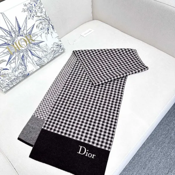 【DIOR ディオール 】スカーフ32*180cm 241108 【DIOR ディオール 】スカーフ32*180cm 241108