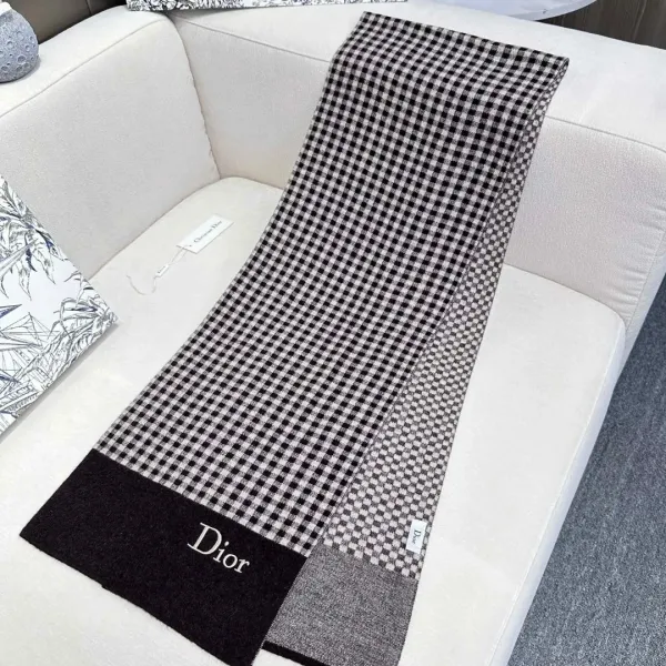 【DIOR ディオール 】スカーフ32*180cm 241108 【DIOR ディオール 】スカーフ32*180cm 241108