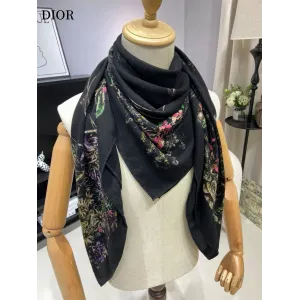 【DIOR  ディオール 】スカーフ  140*140cm  241108