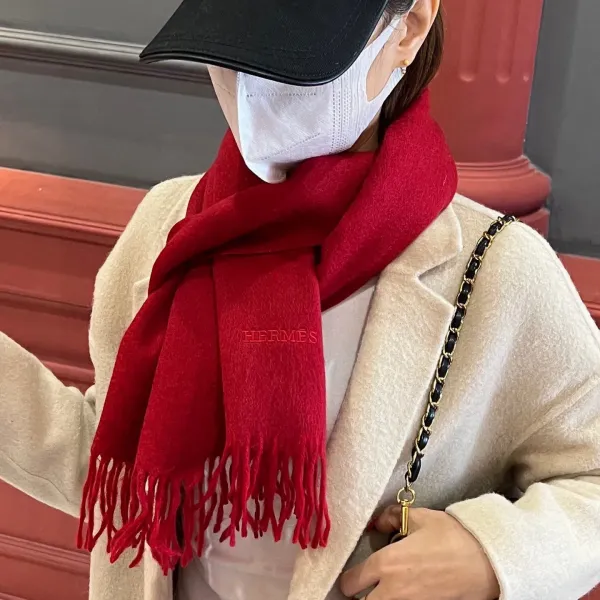 【HERMES エルメス 】スカーフ35*180CM  241210