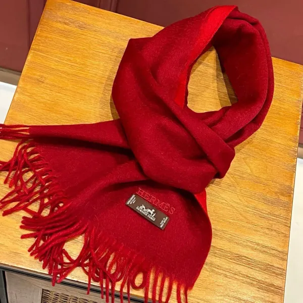 【HERMES エルメス 】スカーフ35*180CM  241210