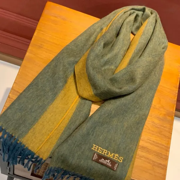 【HERMES エルメス 】スカーフ 35*190CM 241109 【HERMES エルメス 】スカーフ 35*190CM 241109