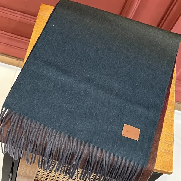 【HERMES エルメス 】スカーフ 32*190CM 241109 【HERMES エルメス 】スカーフ 32*190CM 241109