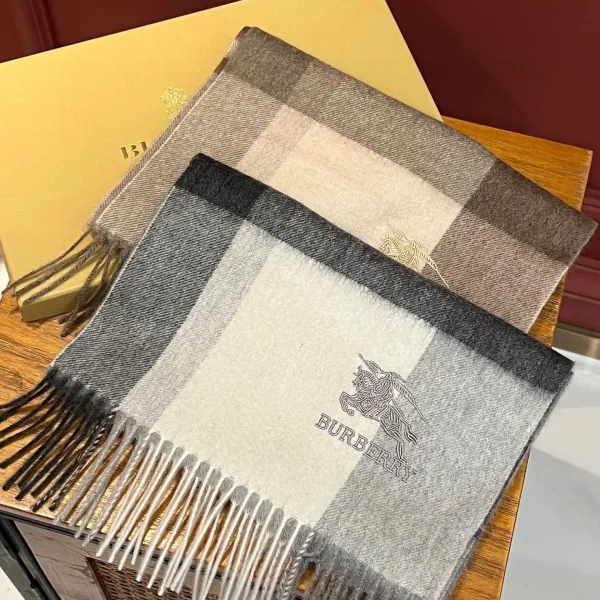 【BURBERRY バーバリー】スカーフ32*180CM 241209 【BURBERRY バーバリー】スカーフ32*180CM 241209