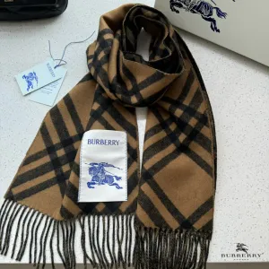 【BURBERRY バーバリー】スカーフ30*168CM 241209 【BURBERRY バーバリー】スカーフ30*168CM 241209