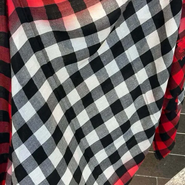 【BURBERRY バーバリー】スカーフ80*200CM 241209 【BURBERRY バーバリー】スカーフ80*200CM 241209