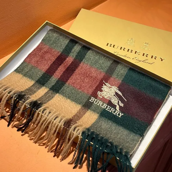 【BURBERRY バーバリー】スカーフ32*180CM 241209 【BURBERRY バーバリー】スカーフ32*180CM 241209