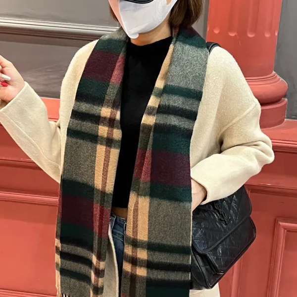 【BURBERRY バーバリー】スカーフ32*180CM 241209 【BURBERRY バーバリー】スカーフ32*180CM 241209