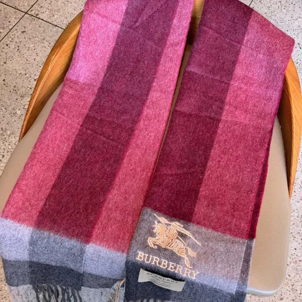 【BURBERRY バーバリー】スカーフ30*180CM 241108 【BURBERRY バーバリー】スカーフ30*180CM 241108