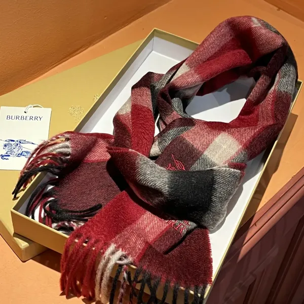 【BURBERRY バーバリー】スカーフ32*180CM 241108 【BURBERRY バーバリー】スカーフ32*180CM 241108