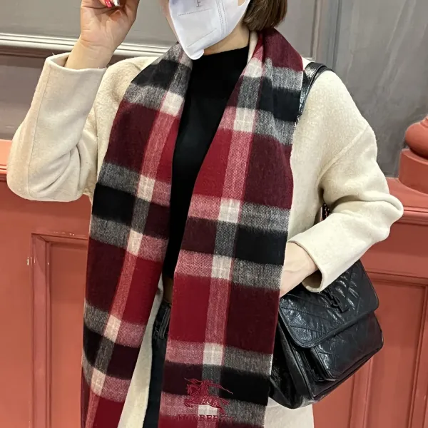 【BURBERRY バーバリー】スカーフ32*180CM 241108 【BURBERRY バーバリー】スカーフ32*180CM 241108