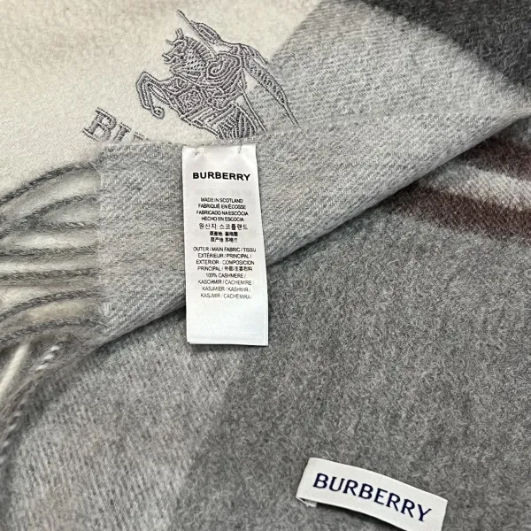 【BURBERRY バーバリー】スカーフ32*180CM 241108 【BURBERRY バーバリー】スカーフ32*180CM 241108