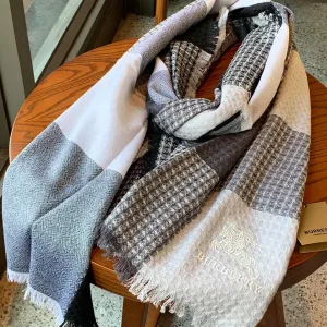 【BURBERRY バーバリー】スカーフ210*80CM 241108 【BURBERRY バーバリー】スカーフ210*80CM 241108