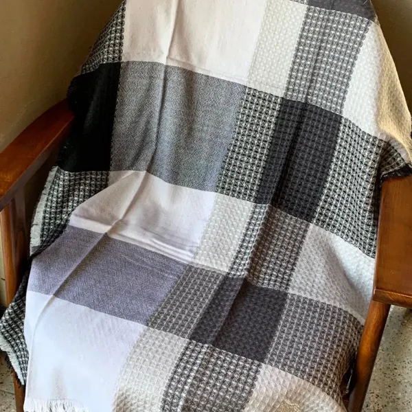 【BURBERRY バーバリー】スカーフ210*80CM 241108 【BURBERRY バーバリー】スカーフ210*80CM 241108