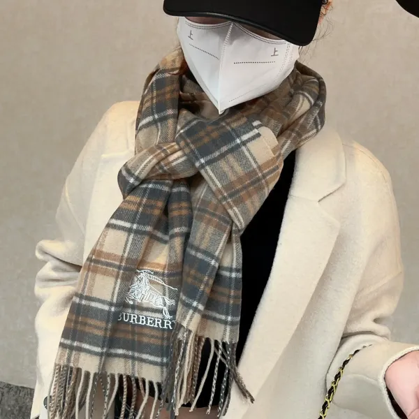 【BURBERRY バーバリー】スカーフ35*190CM 241108 【BURBERRY バーバリー】スカーフ35*190CM 241108