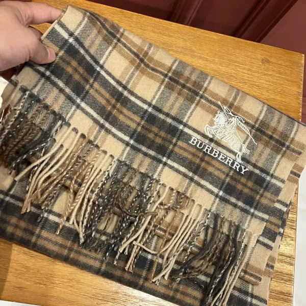 【BURBERRY バーバリー】スカーフ35*190CM 241108 【BURBERRY バーバリー】スカーフ35*190CM 241108