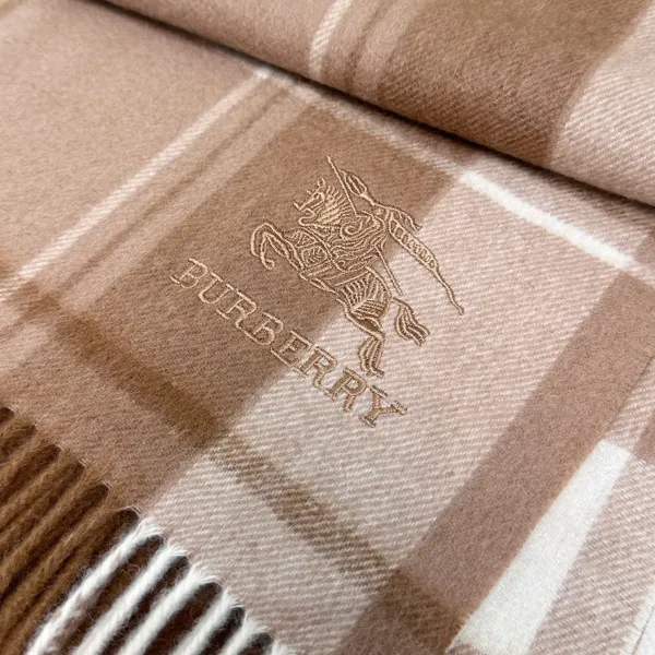 【BURBERRY バーバリー】スカーフ30*180CM 241108 【BURBERRY バーバリー】スカーフ30*180CM 241108