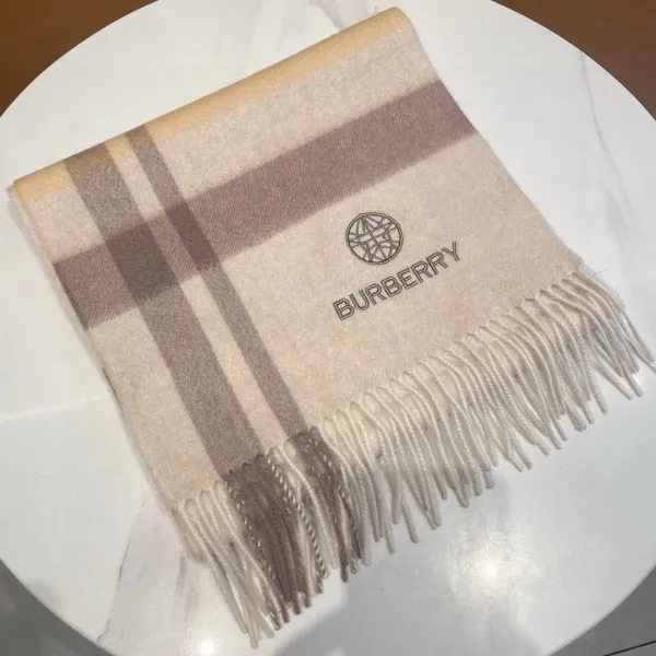 【BURBERRY バーバリー】スカーフ32*180CM 241108 【BURBERRY バーバリー】スカーフ32*180CM 241108