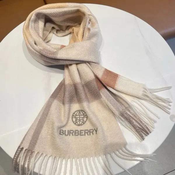 【BURBERRY バーバリー】スカーフ32*180CM 241108 【BURBERRY バーバリー】スカーフ32*180CM 241108