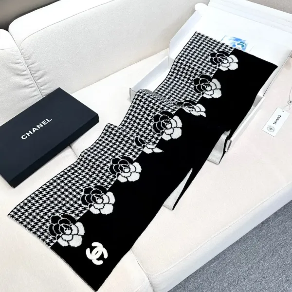 【CHANEL  シャネル 】スカーフ 33*180CM  241209