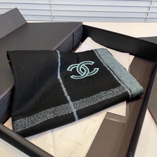 【CHANEL  シャネル 】スカーフ90*200CM  241209
