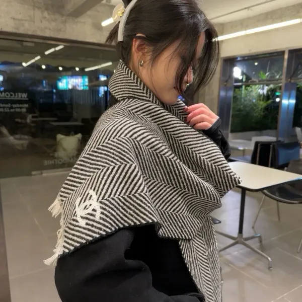 【CHANEL シャネル 】スカーフ35*180CM 241209 【CHANEL シャネル 】スカーフ35*180CM 241209