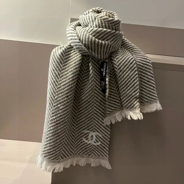 【CHANEL シャネル 】スカーフ35*180CM 241209 【CHANEL シャネル 】スカーフ35*180CM 241209