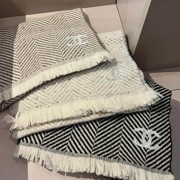 【CHANEL シャネル 】スカーフ35*180CM 241209 【CHANEL シャネル 】スカーフ35*180CM 241209